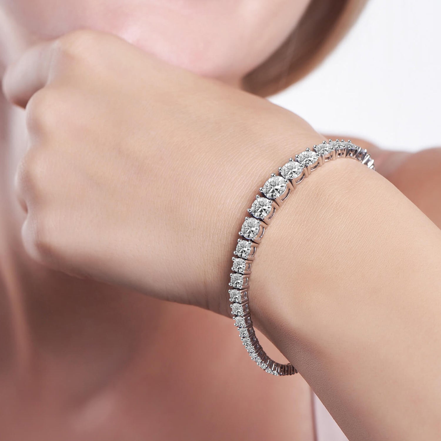 Sparkles Graduated Tennis Bracelet