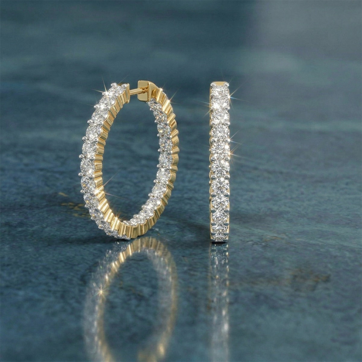 Sparkles Aurelia Hoop Diamond Earring