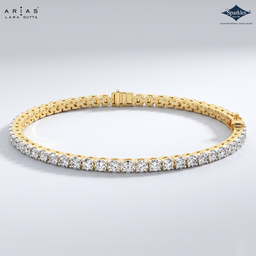 Arias by Lara Dutta Elegant Round-Cut Tennis Bracelet