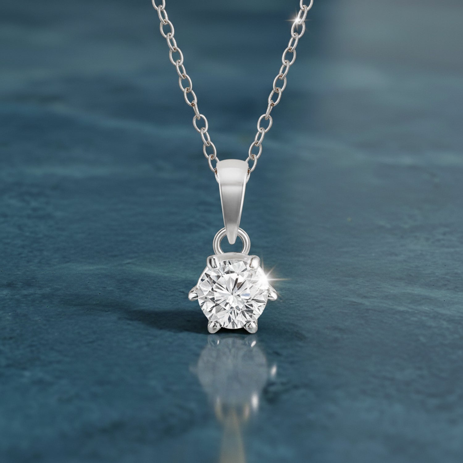 0.2 Ct 6 Prong Soltaire Pendant Necklace in 14Kt